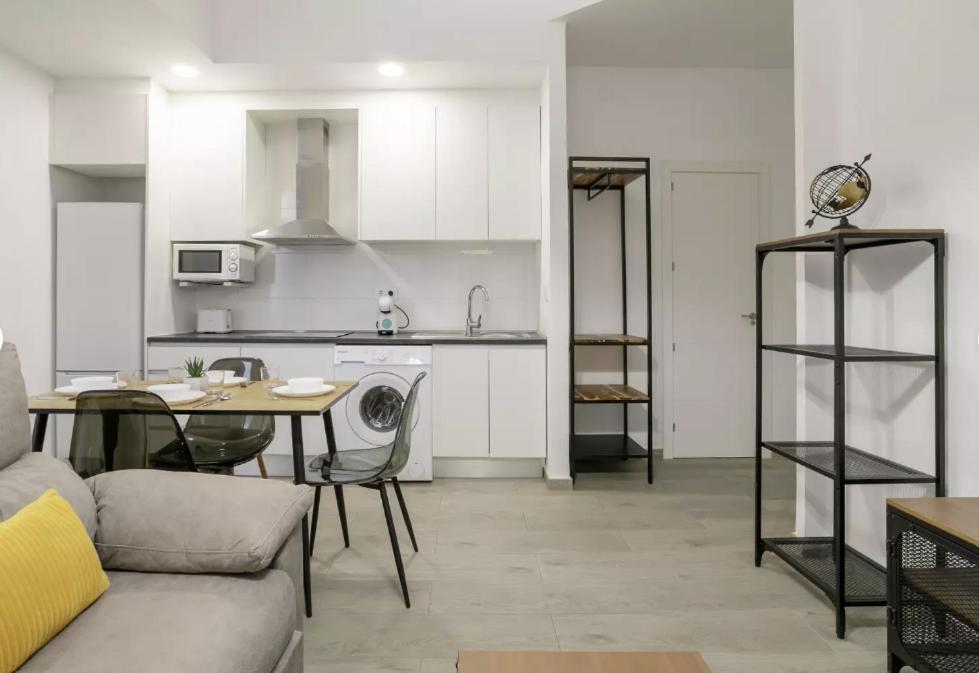 Fantastic Apartment In The Heart Of Аликанте Экстерьер фото